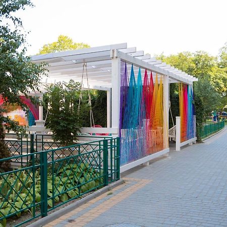 Ваша Квартира В Одессе - У Самого Моря! Odessa Ngoại thất bức ảnh