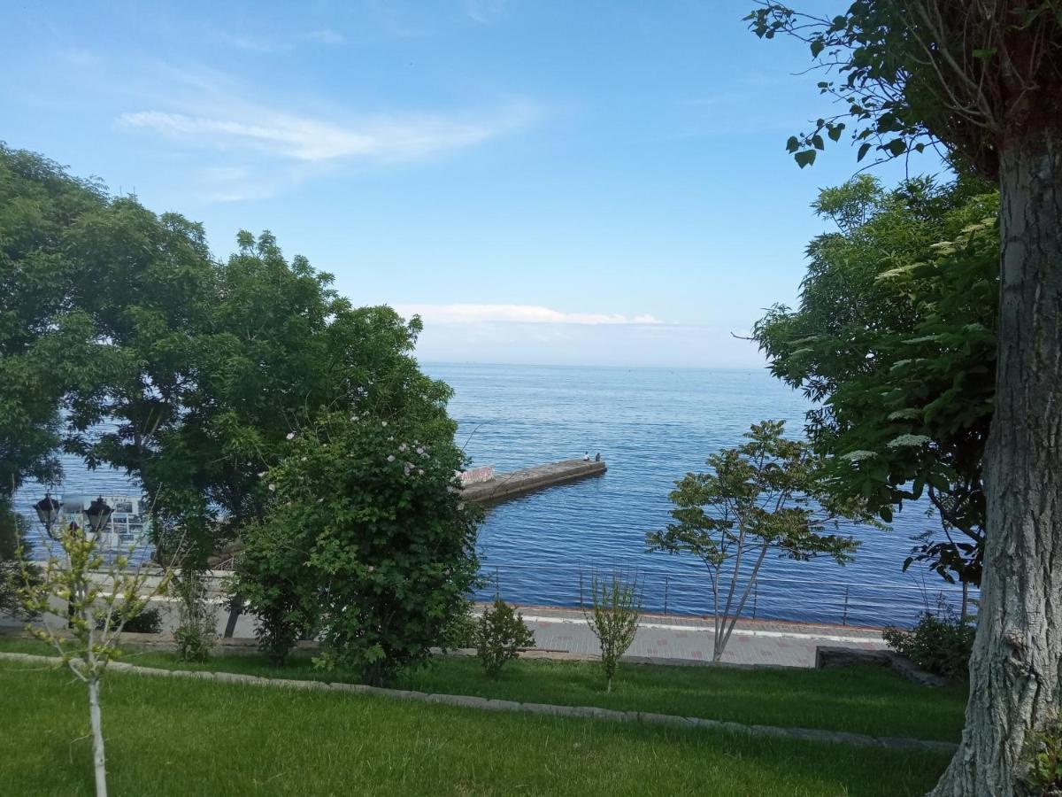 Ваша Квартира В Одессе - У Самого Моря! Odessa Ngoại thất bức ảnh